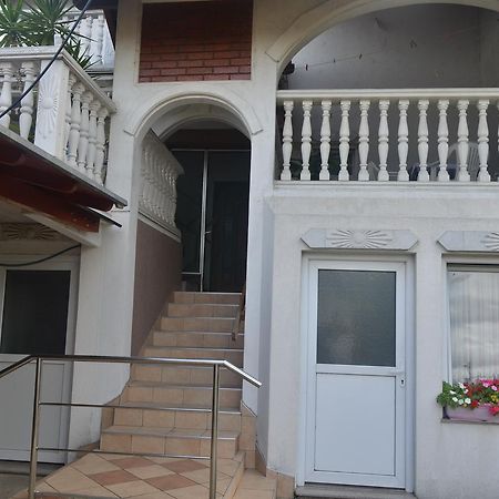 Prenociste Orhideja Hotel Odzak Ngoại thất bức ảnh