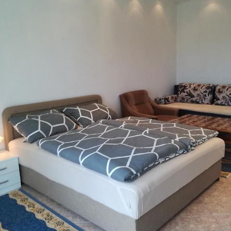 Prenociste Orhideja Hotel Odzak Ngoại thất bức ảnh